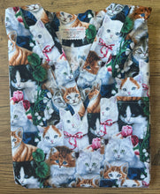 Load image into Gallery viewer, Cats Medical Scrub Top Garden Cats &amp; Kittens Packed Unisex Relaxed Style for Men &amp; Women
