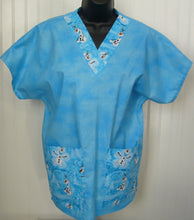 Load image into Gallery viewer, Size Medium Frozen Olaf Unisex Style Shirt for Men &amp; Women *IN STOCK *READY TO SHIP

